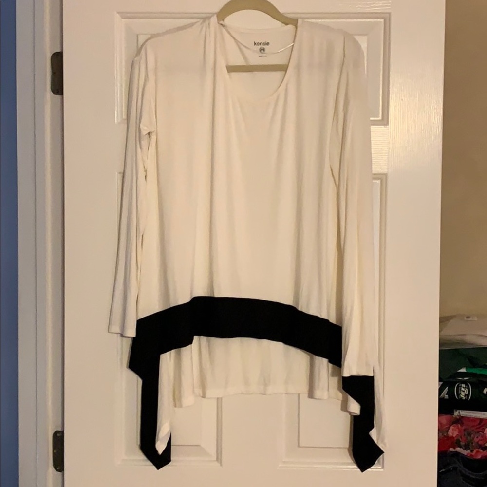 NEW Kensie long sleeve shirt, size medium